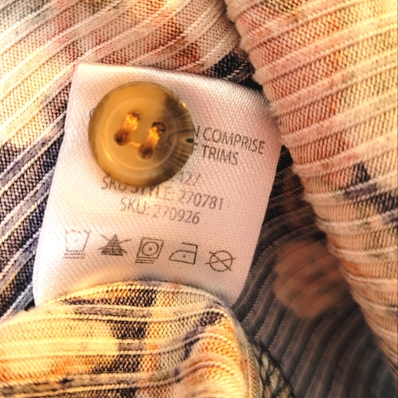 ⏰️3/$10 M/M Lily Morgan Long sleeves ribbed blouse - Picture 8 of 8